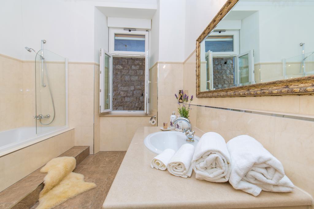 Luxury Seafront Apartment Banje Dubrovnik Exterior foto