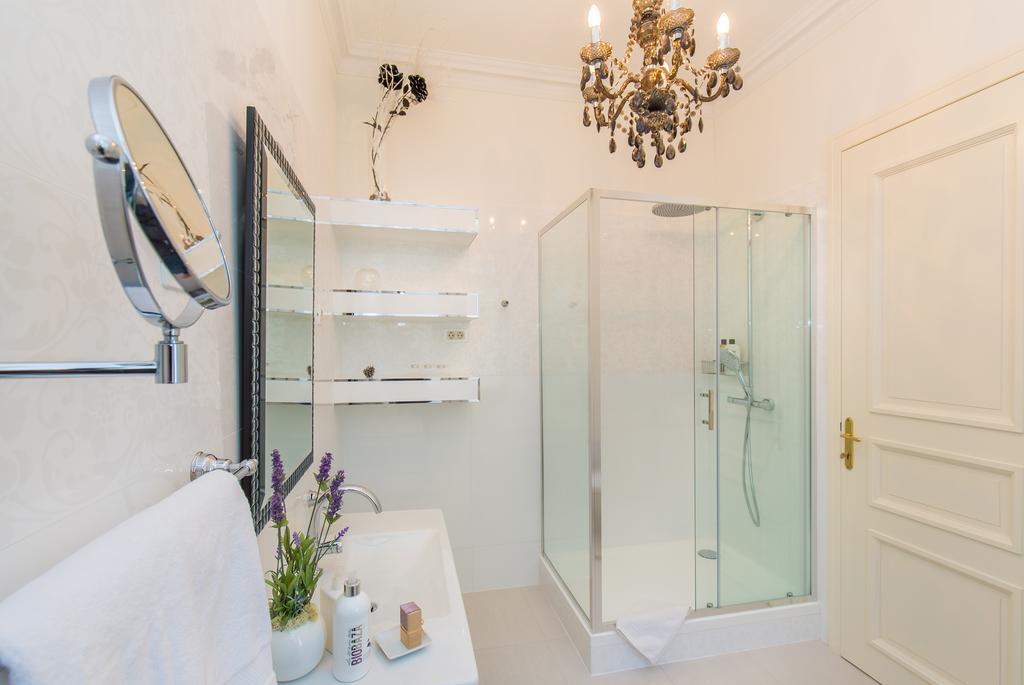 Luxury Seafront Apartment Banje Dubrovnik Exterior foto